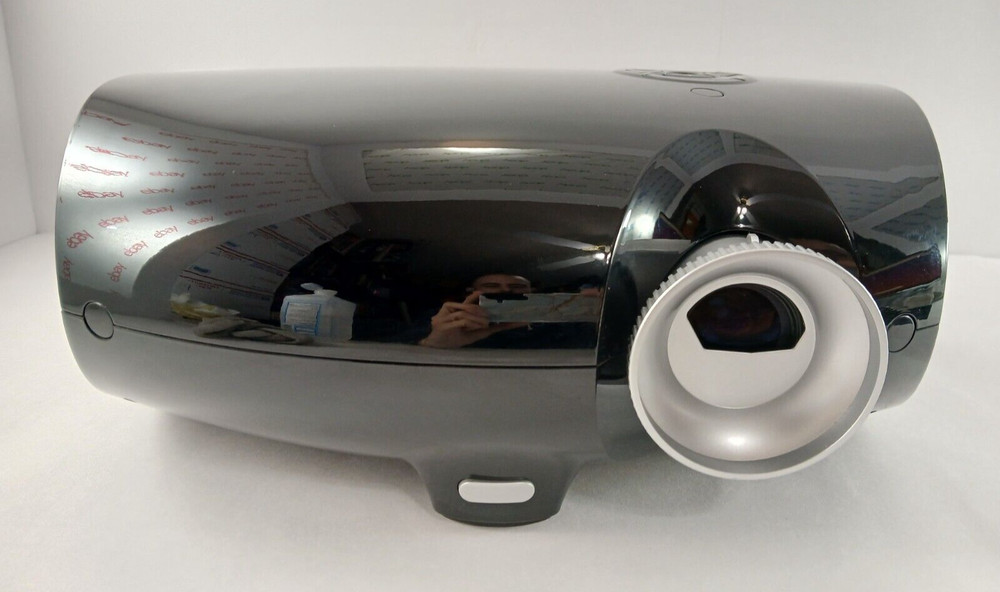 Planar HD 720p Multimedia Projector + Remote & Lamp! HDMI, Component, S-Video