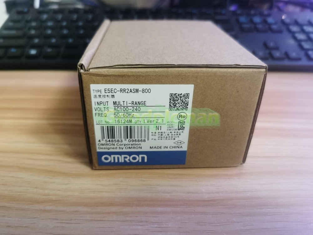 New Omron E5EC-RR2ASM-800 Temperature Controller 100-240VAC Free Ship