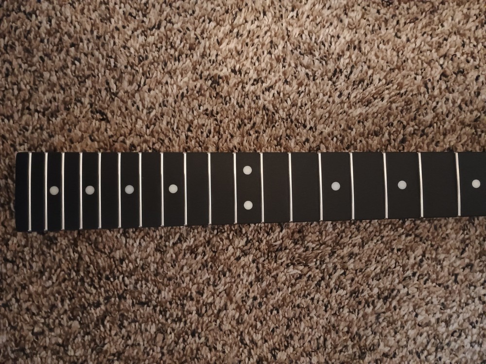 Stratocaster neck, ESP / snapper headstock