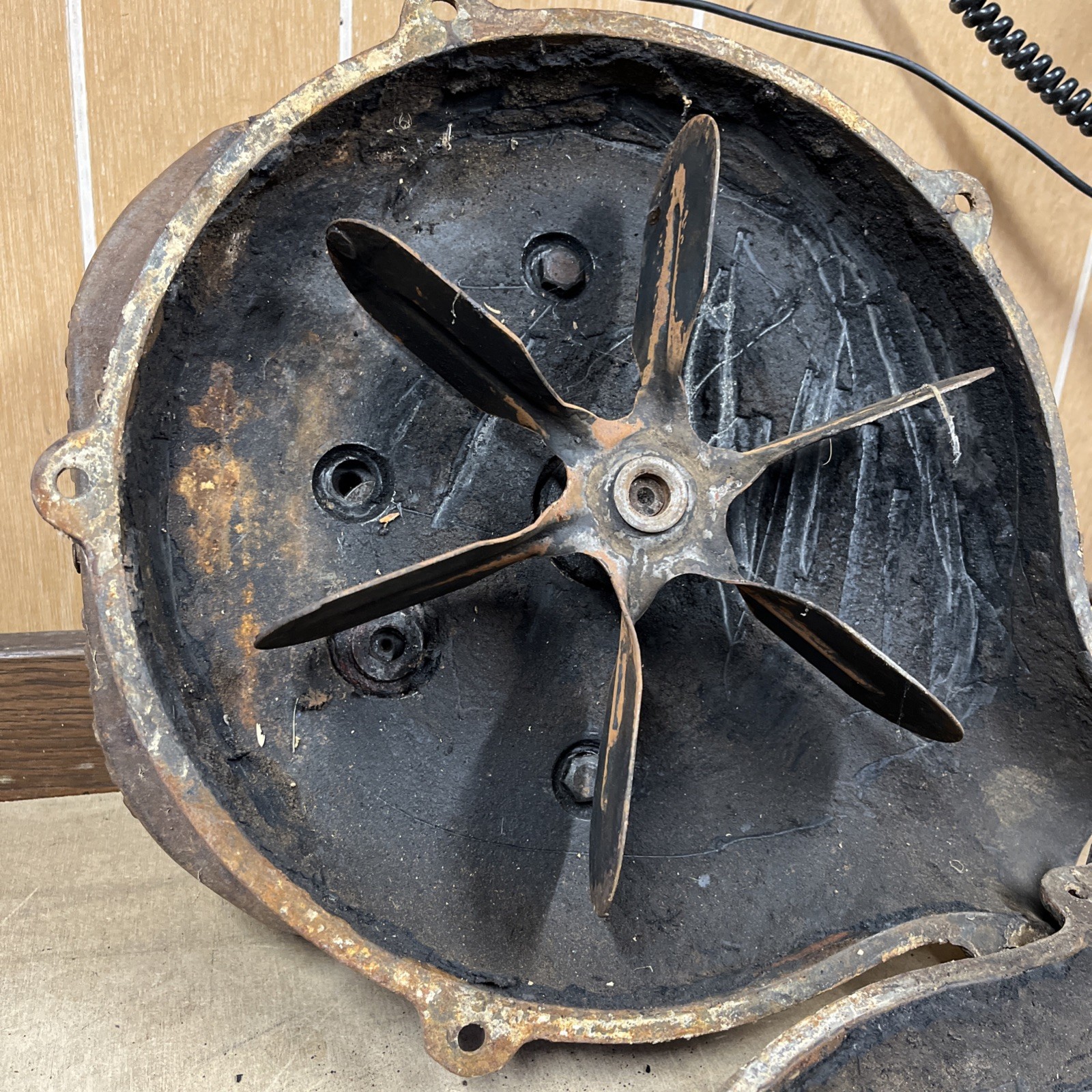 Antique Champion Blower & Forge Blower No. 40 For Restoration