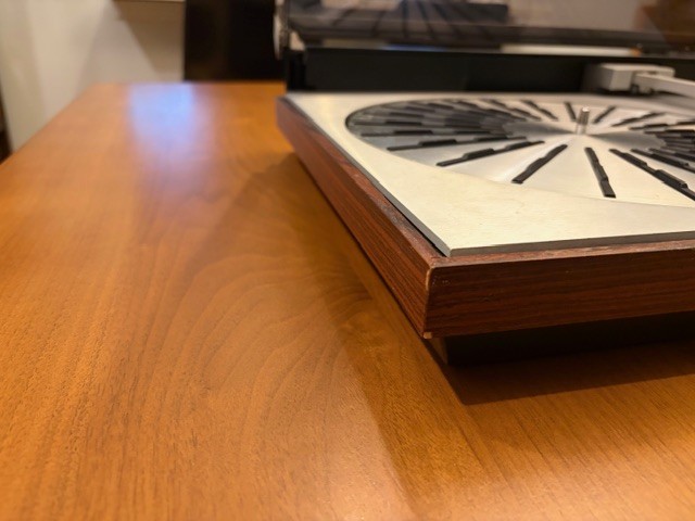 Bang & Olufsen Beogram 4002 Turntable w/ Linear Tracking Arm