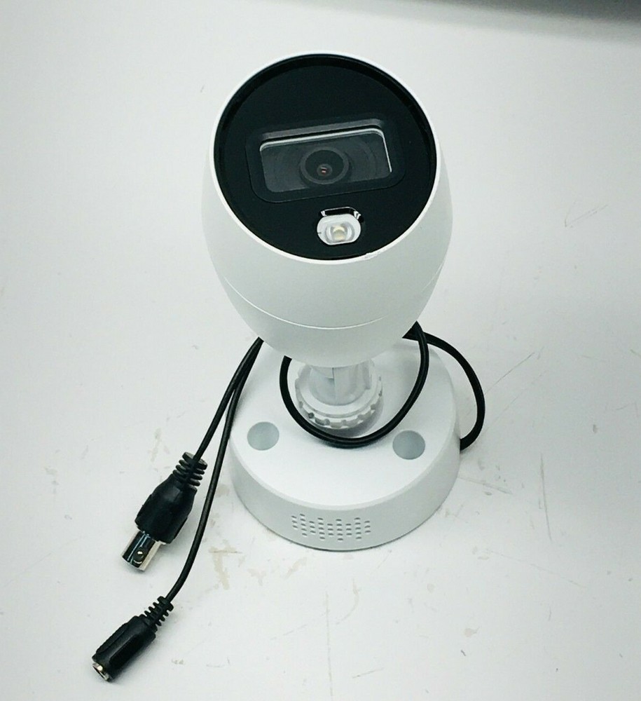 Lorex C883DA Indoor/Outdoor Deterrence HD 4K Security Camera