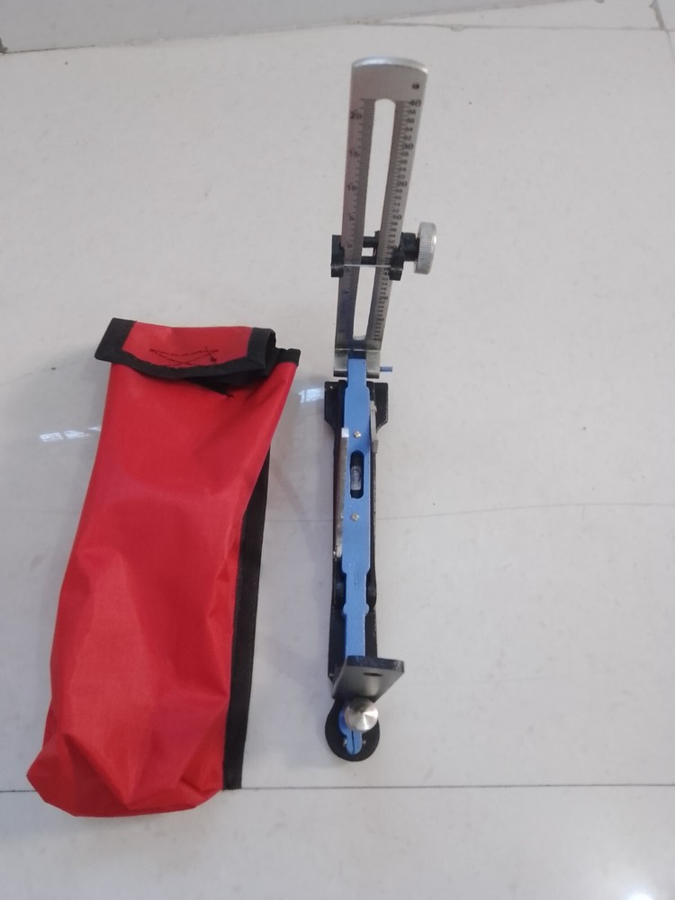 Tangent clinometer Comes with a Carrying case