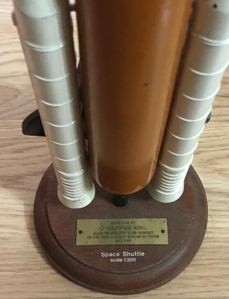 1989 NASA Space Shuttle Presentation Model 1/200 Scale/Langley Research Center