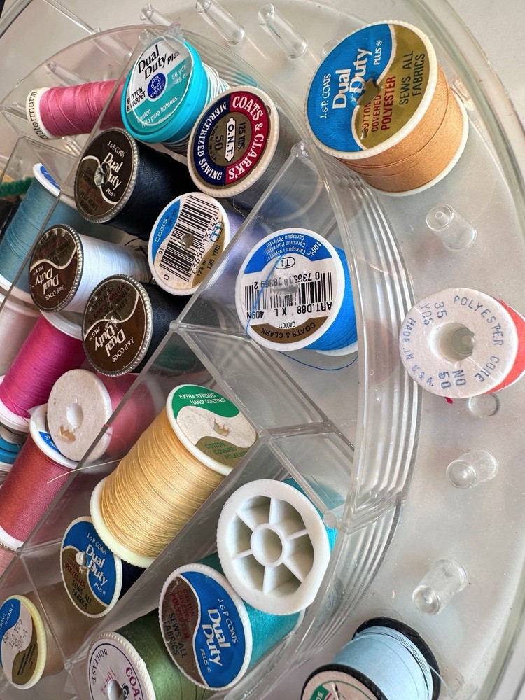 Sewing Thread Spool Organizer Storage Box & Contents