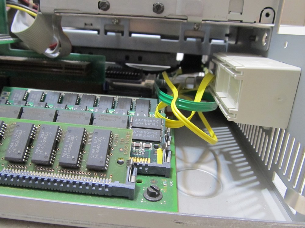 Vintage IBM ValuePoint 433DX/Sp Computer ****Pls Read