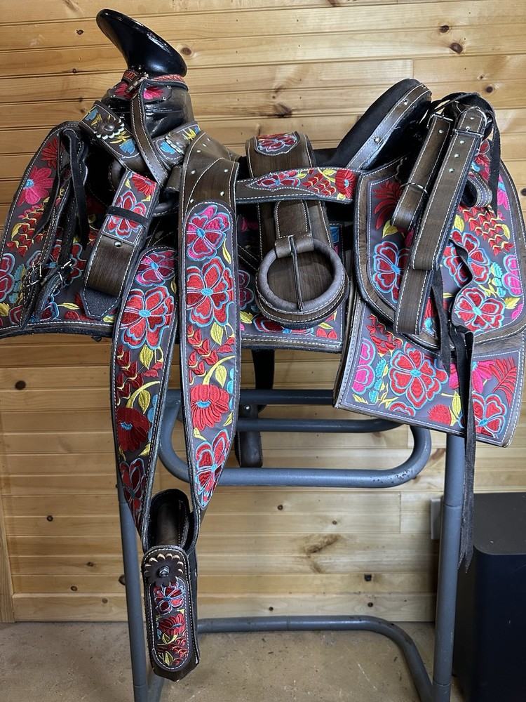 Saddle Montura Charra