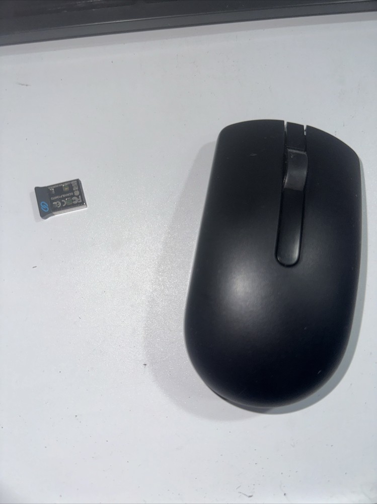 Dell Wireless Keyboard and Mouse Combo - Black- (8)