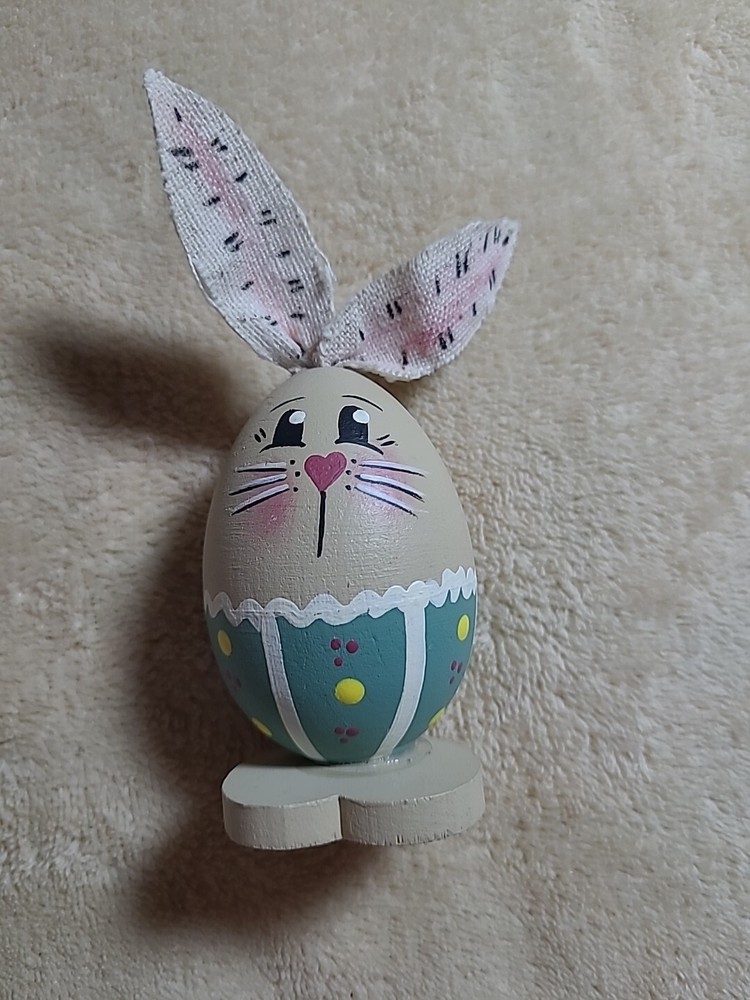 EGG BUNNY