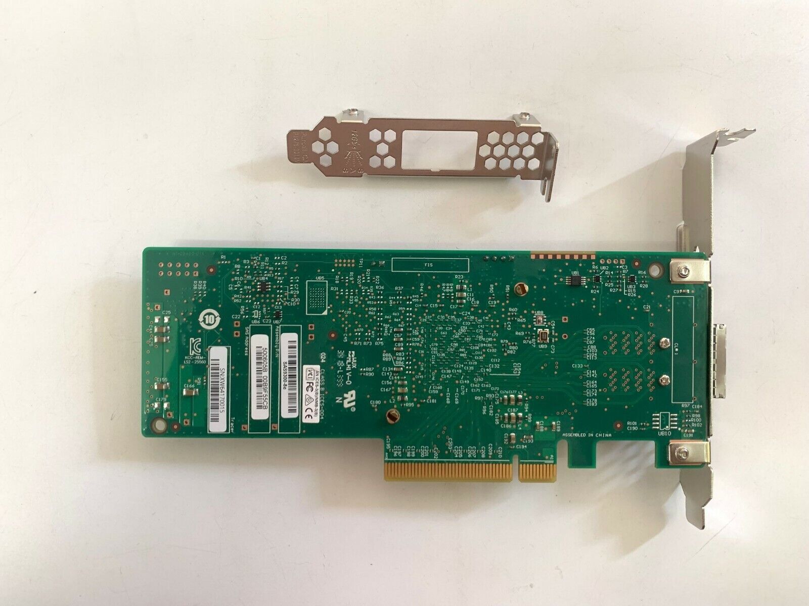 Broadcom LSI SAS 9300-8e 12Gb/s 8-port SFF8644 PCIe 3.0 IT Mode Controller US