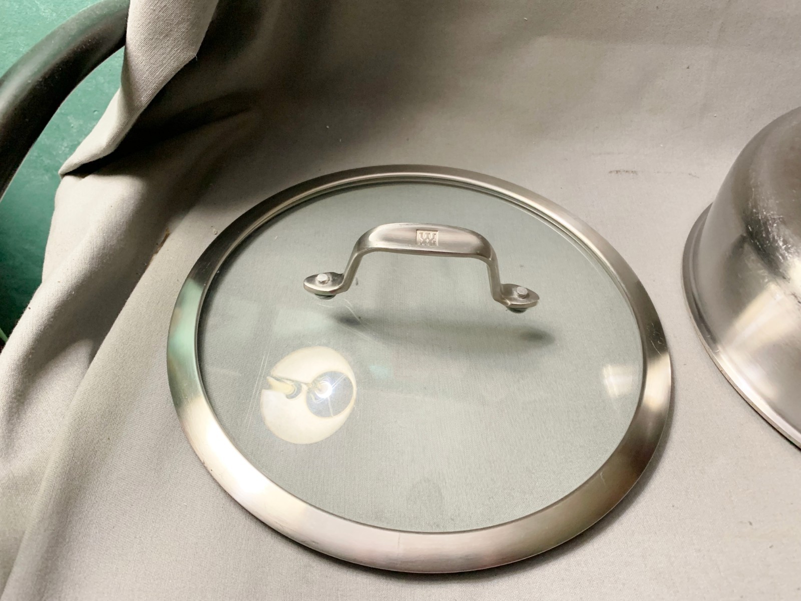 Zwilling J.A. Henckels 10" 3 Ply 18/10 Stainless Steel Skillet Pan w/ Glass Lid