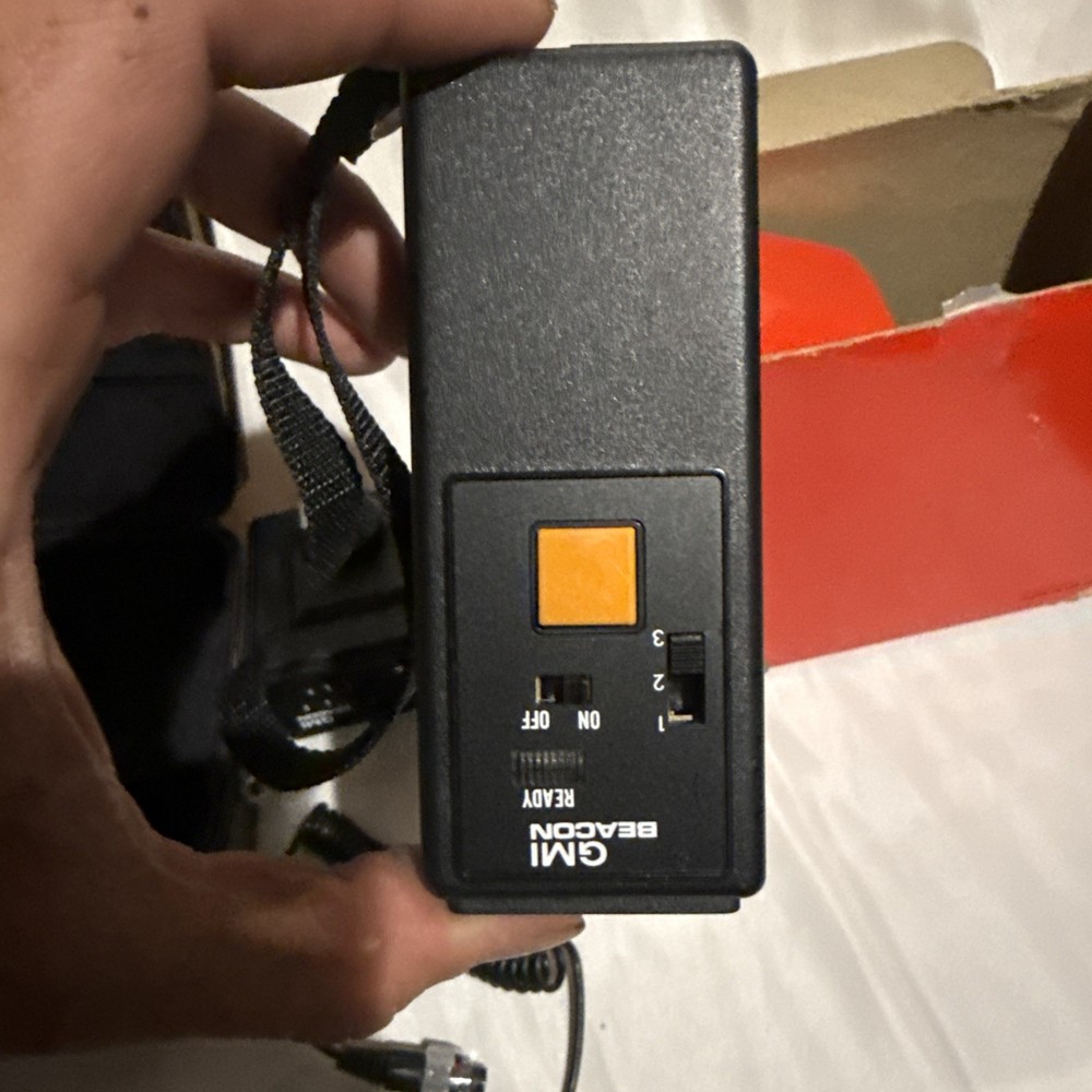 Gmi Beacon 200 Camera Flash Ir Receiver, Transmitter Case And Box