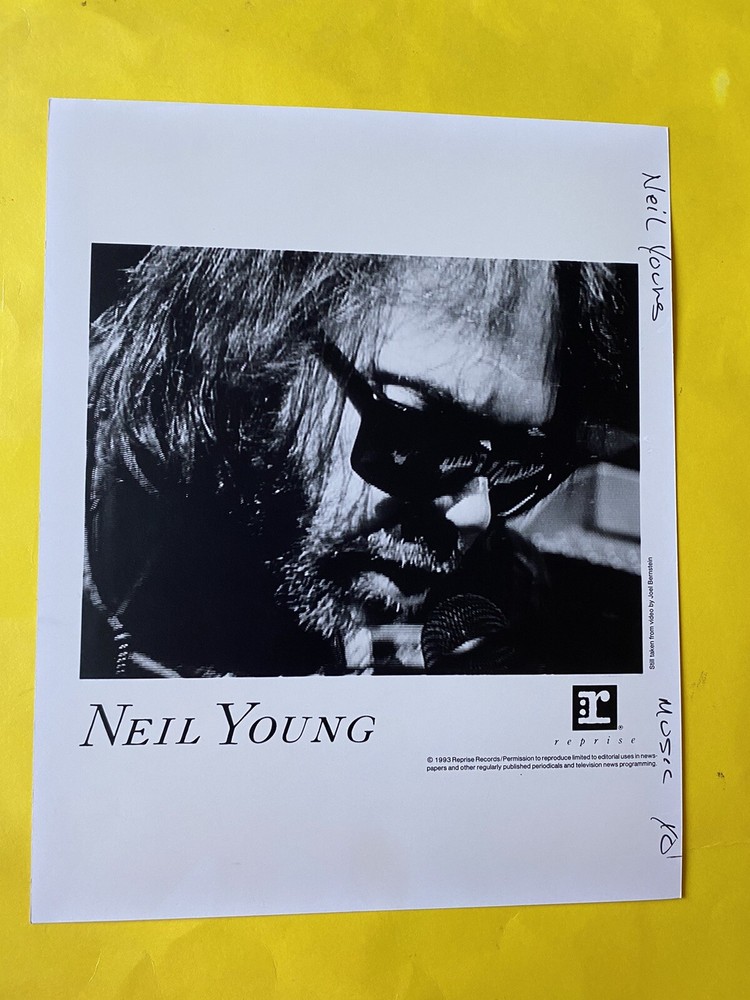 Neil Young Press Photo 8x10”. Reprise Records. See Info.