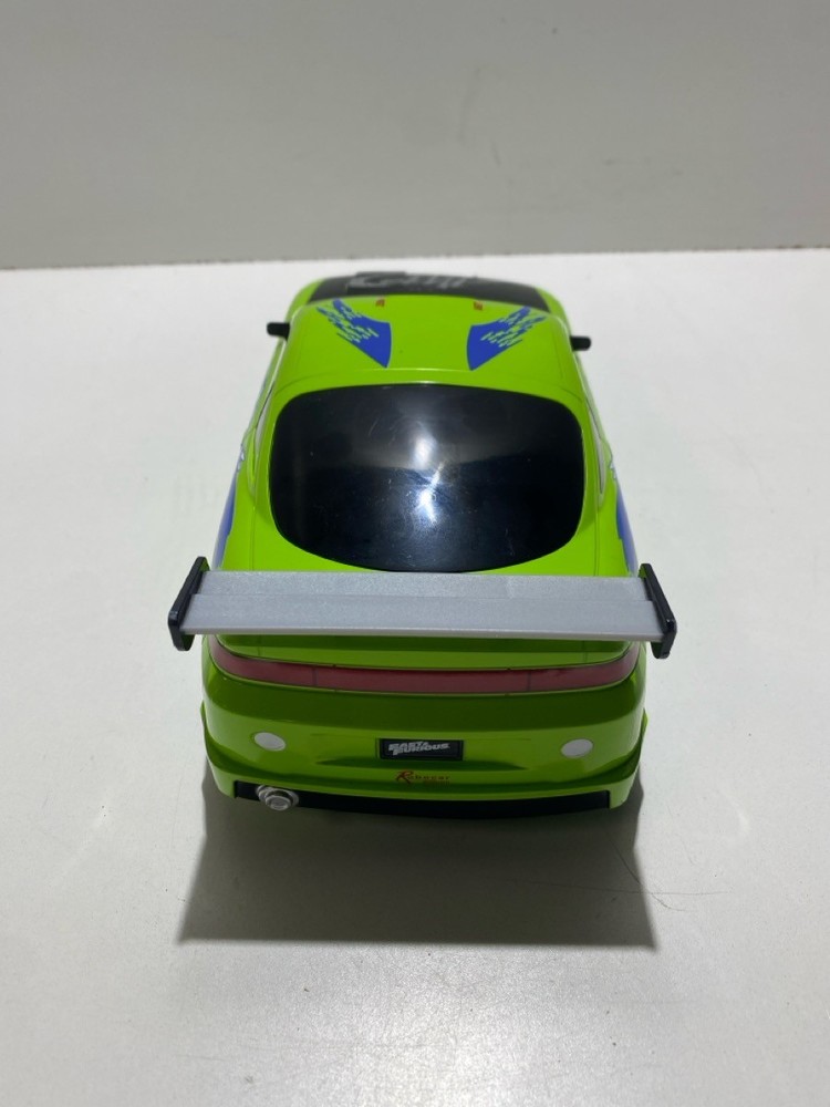 RC CAR (P32003224)