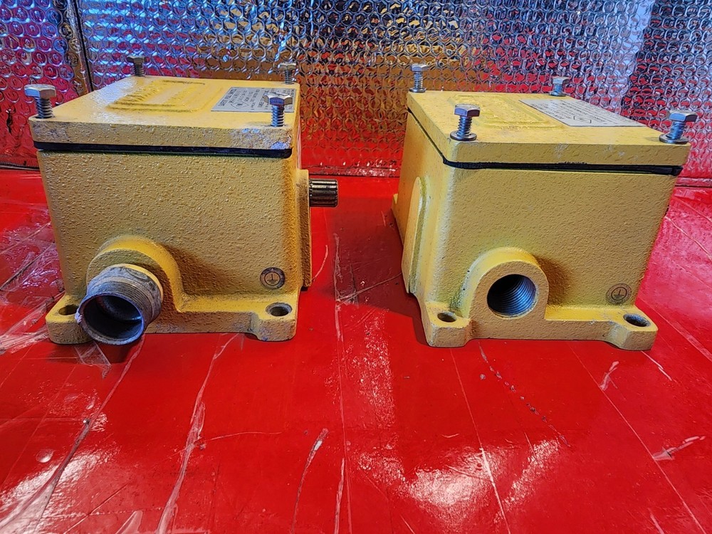 2 RAMSEY SAFETY PULL Switch RUN OFF SWITCH # ROS-1 & SPS-1