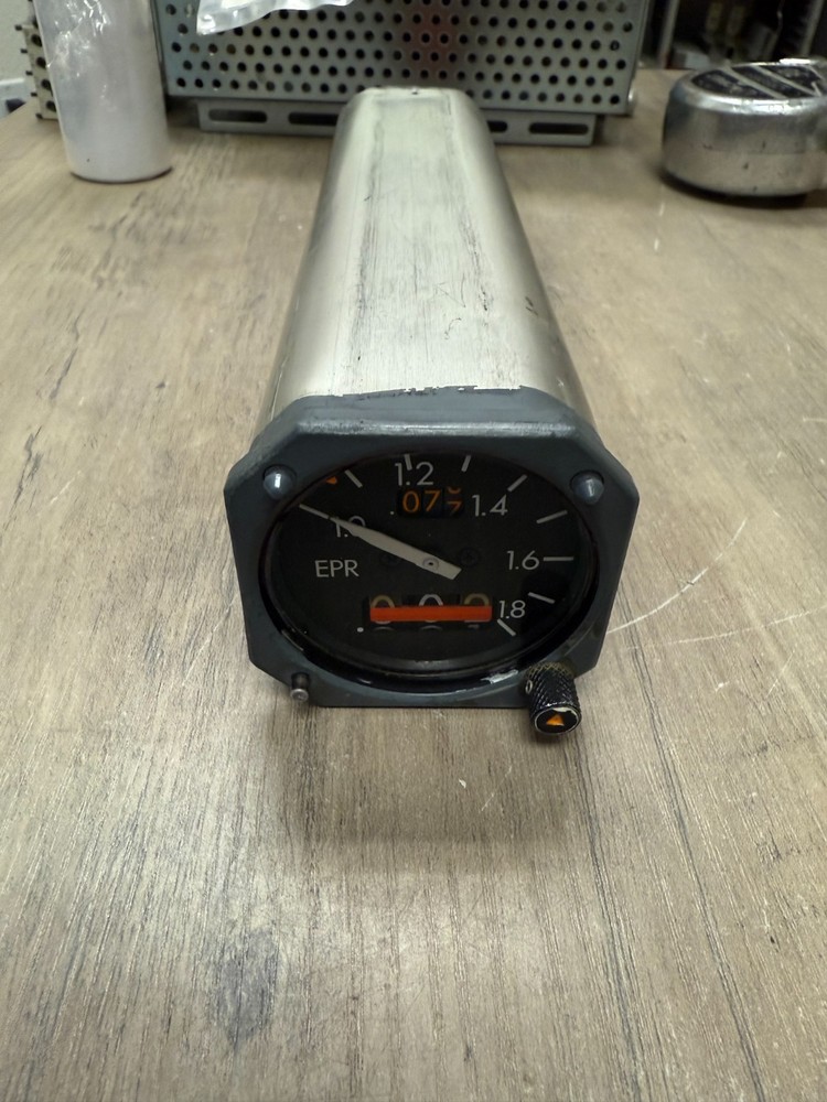 General Electric aircraft indicator engine pressure ratio Lockheed 8dj174 READ