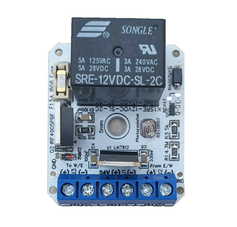 24V 5Amp West East Auto Sensor DIY PV Panel Sun Tracking Controller + Enclosure