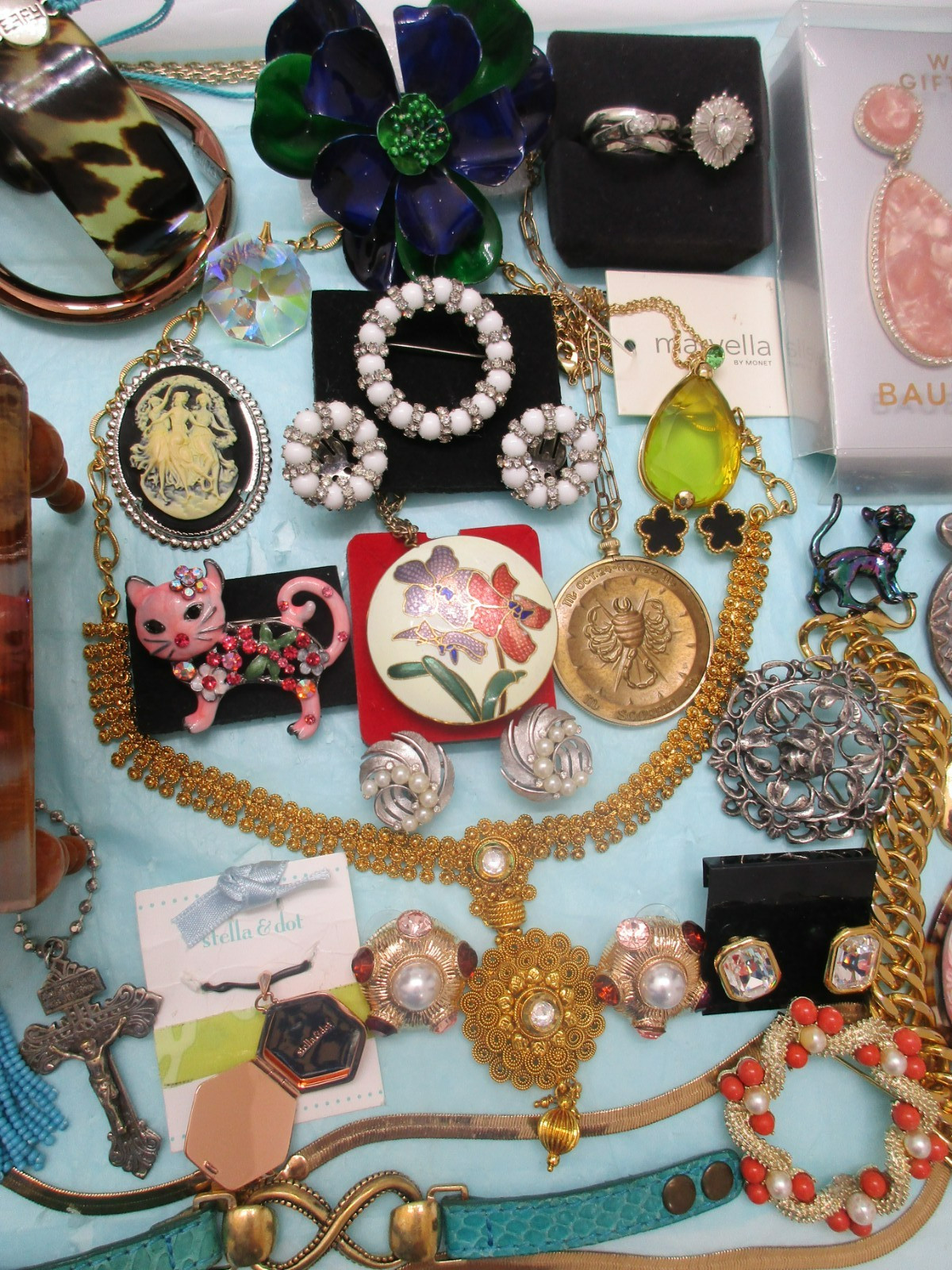 Vtg to Now Lot JEWELRY WEISS C.TRIFARI,925 Swiss Piano+Cameo Locket brooch,ring+