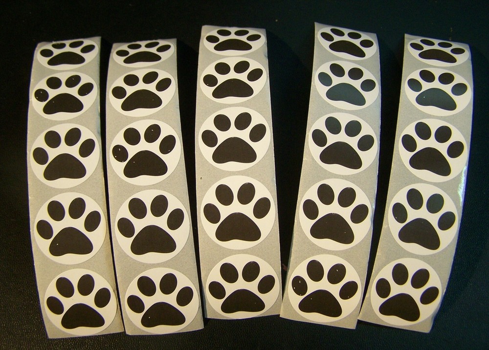 50 x CAT PAW SELF-ADHESIVE STICKERS