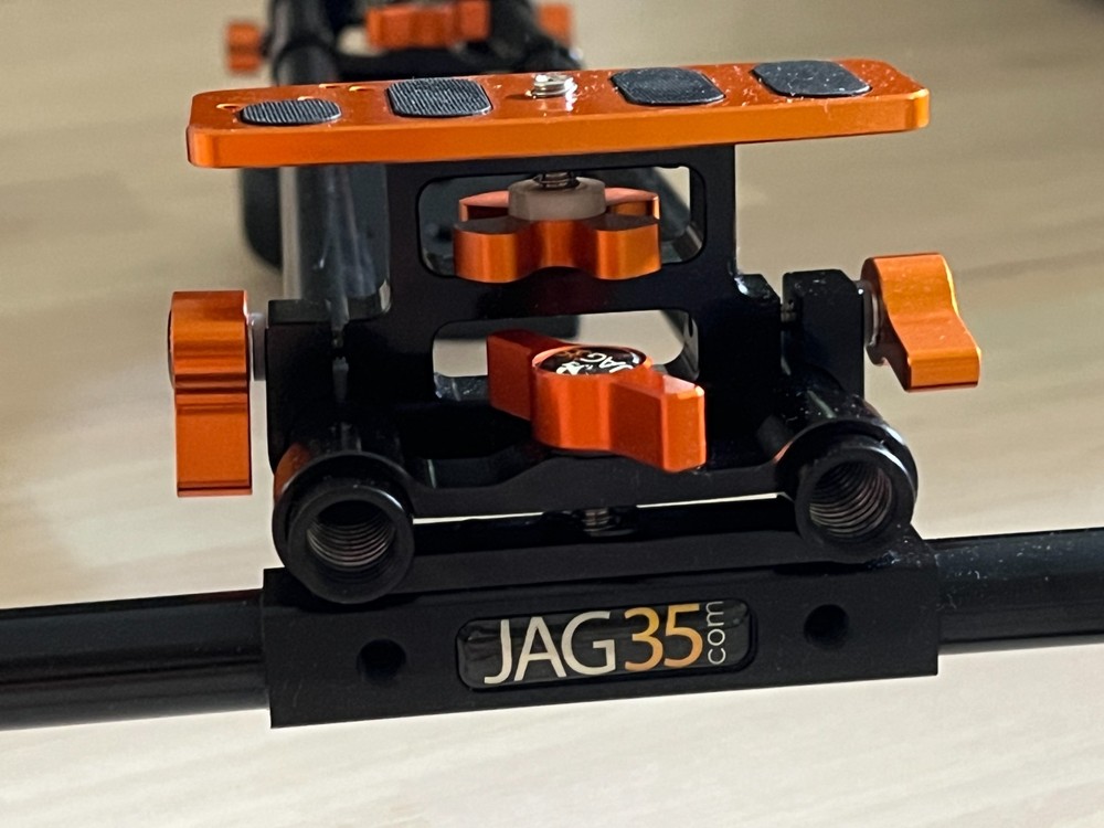 JAG35 extremely versatile and well balanced shoulder rig