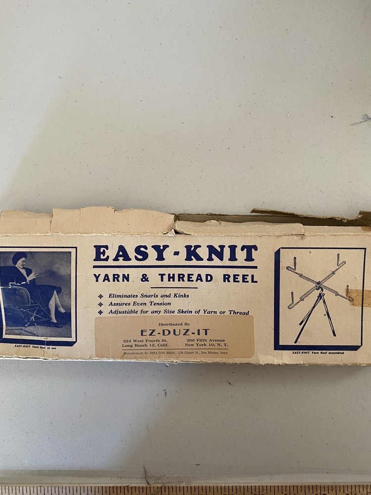 Easy Knit yarn & Thread Reel vintage