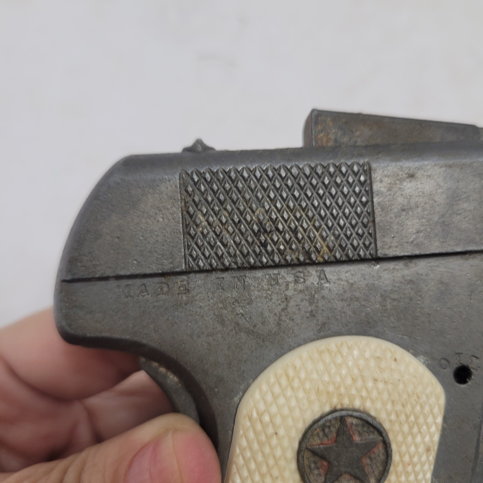 VINTAGE HUBLEY ARMY 45 CAP GUN - COLT 1911