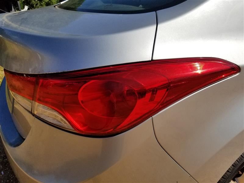 Engine ECM Electronic Control Module 1.8L Automatic Fits 11-13 ELANTRA 3800355