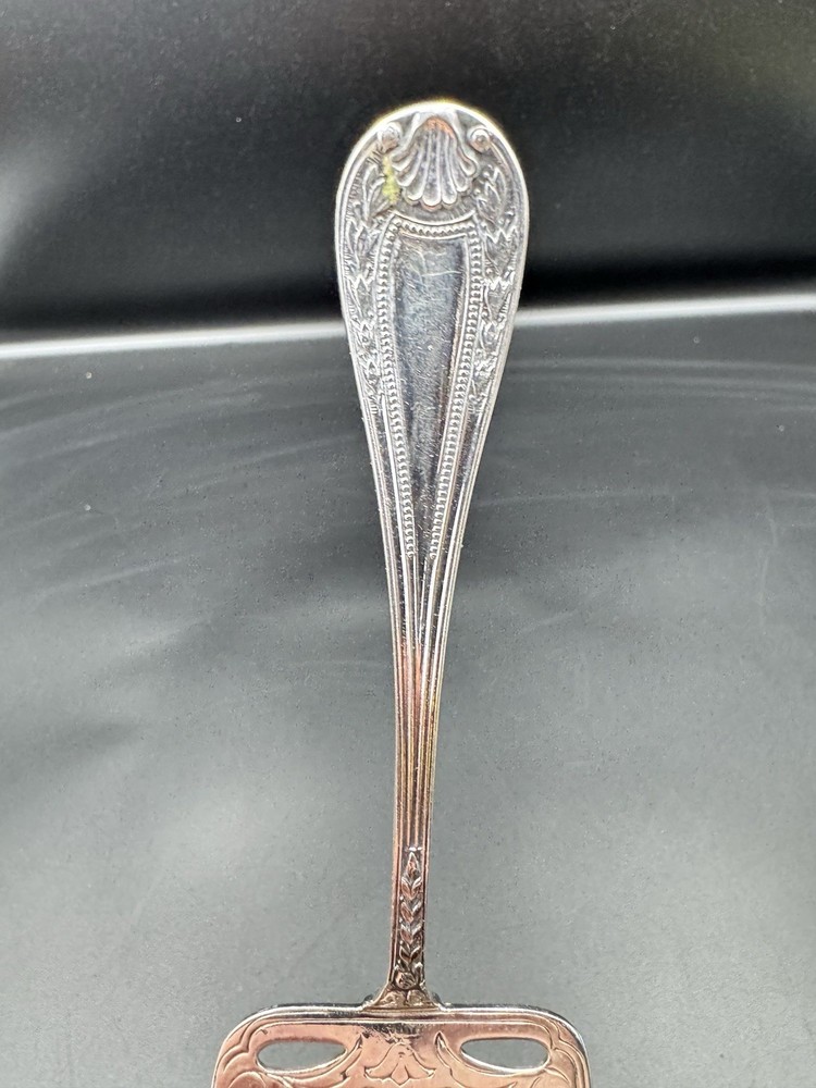 Vintage Spain Silver Plate Pierced Pastry Server Shell Handle Petit Fours