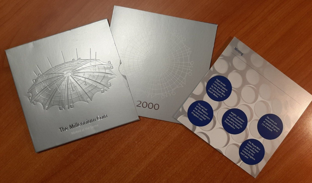 2000 Millennium Five Pound £5 Royal Mint blister pack Minted at The Dome