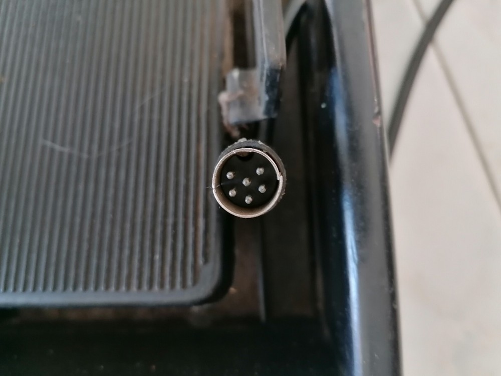 VINTAGE KEYBOARD VOLUME PEDAL