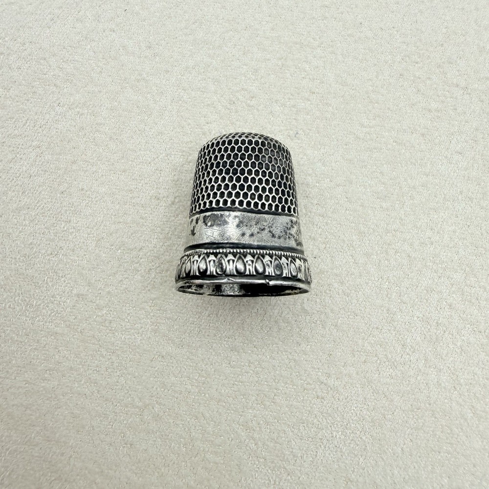 Antique Sterling Silver Simon Bros & Co Size 9 Thimble Sewing Accessory