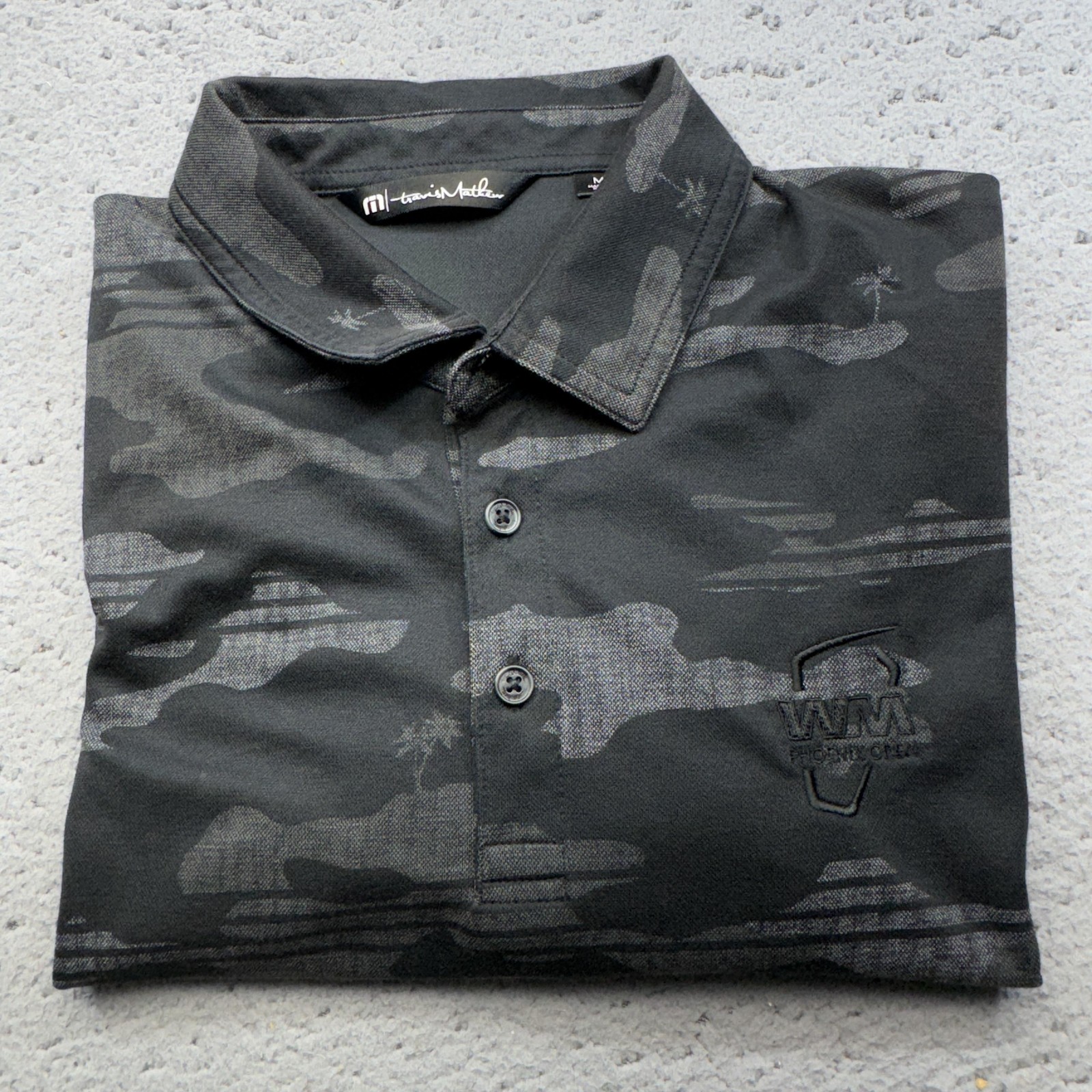 Travis Mathew Polo Shirt Mens Medium Gray Camo Golf WM Phoenix Open Tournament