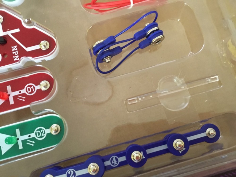 Snap Circuits ARCADE