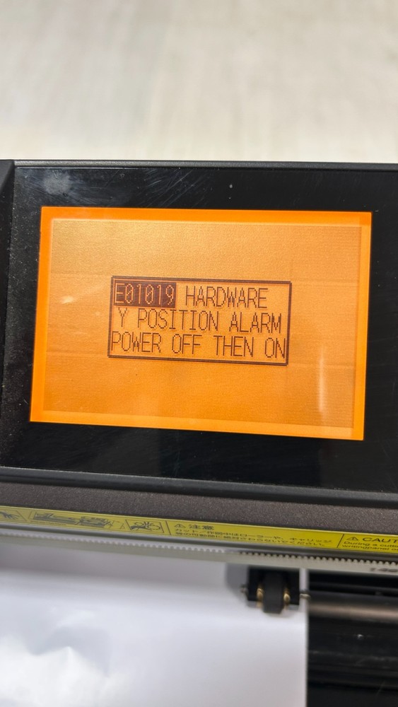 Graphtec CE6000-120 Plus, 48” Plotting Cutter for table top