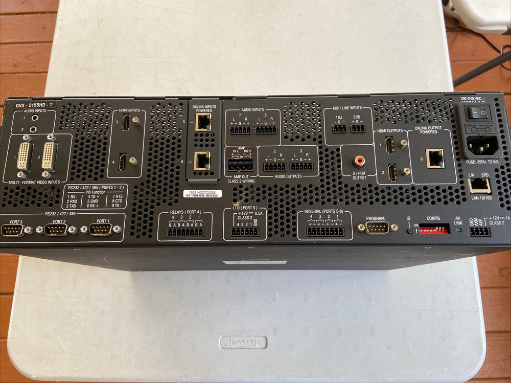 AMX ENOVA DVX-2155HD-T PRESENTATION SWITCHER