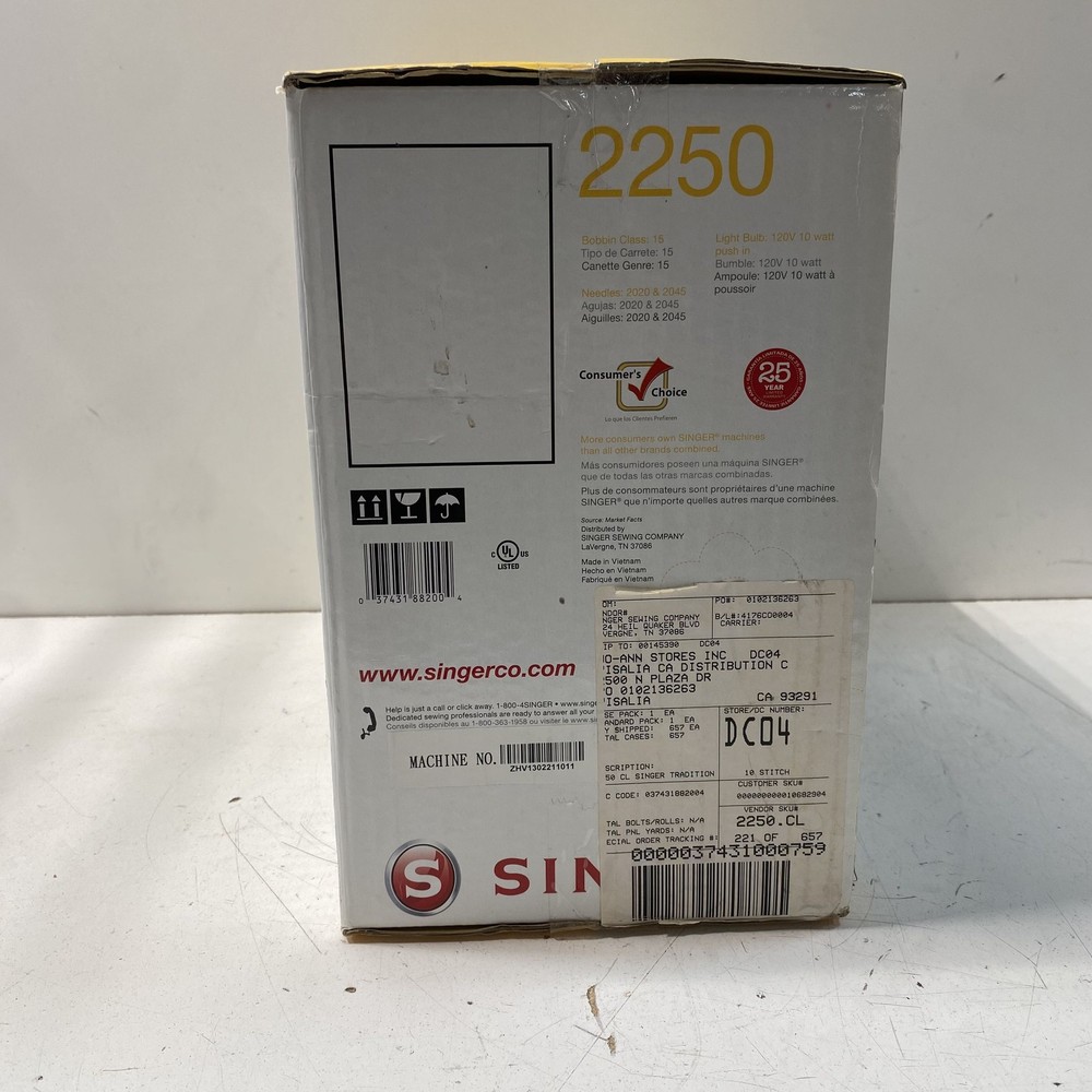 Singer Tradition 2250 White 6 Stitch Sewing Machine Boxed