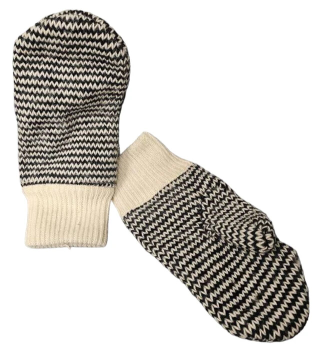 Canadian Armed Forces 100% Wool Zig Zag Mittens