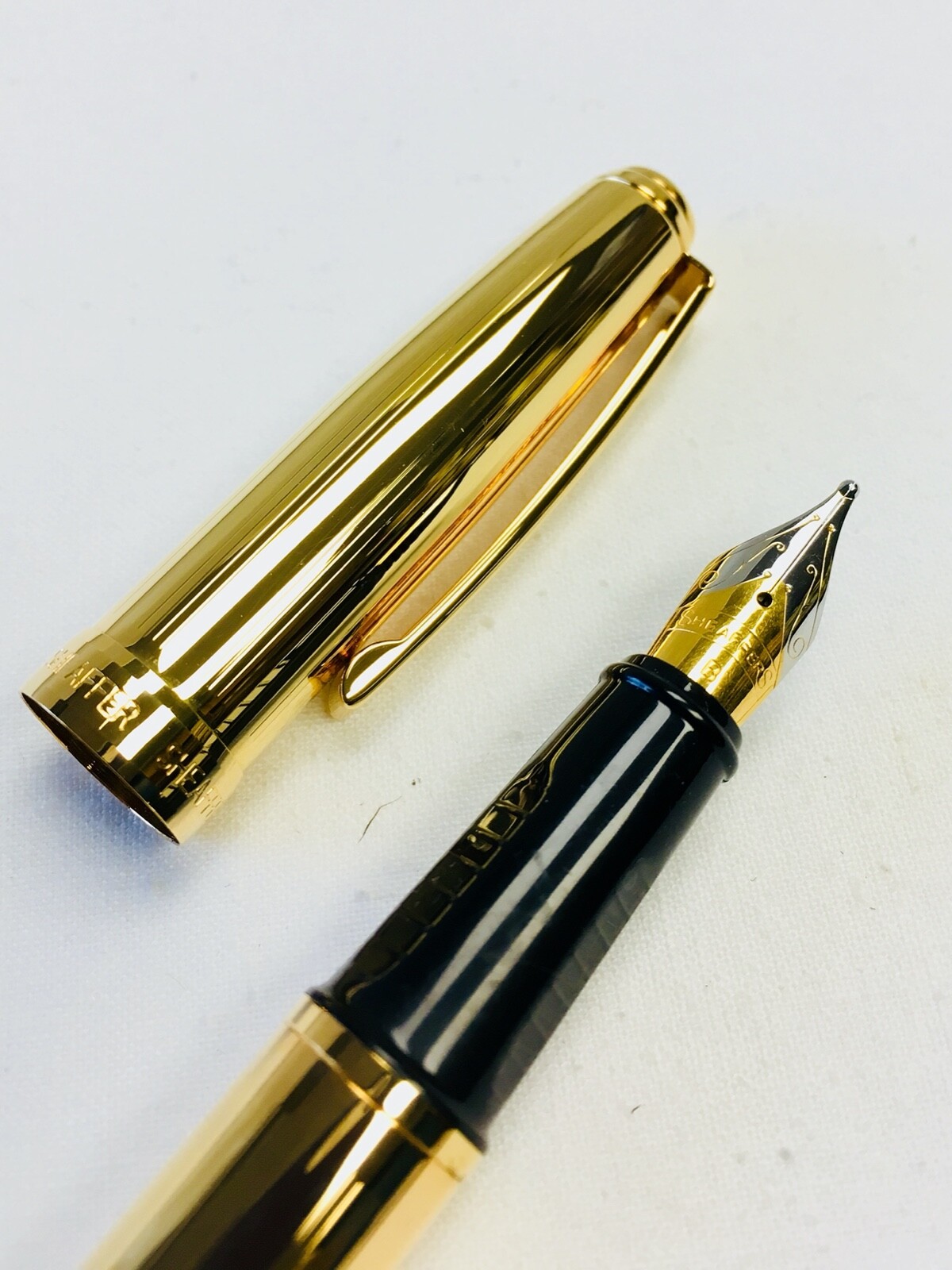 Sheaffer Prelude 22K Gold Plate “B” Nib Fountain Pen