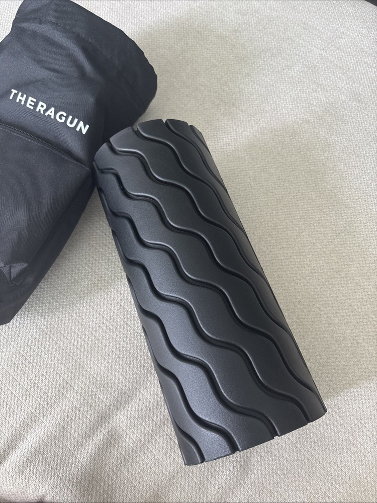 Therabody Wave Roller Vibration Foam Roller