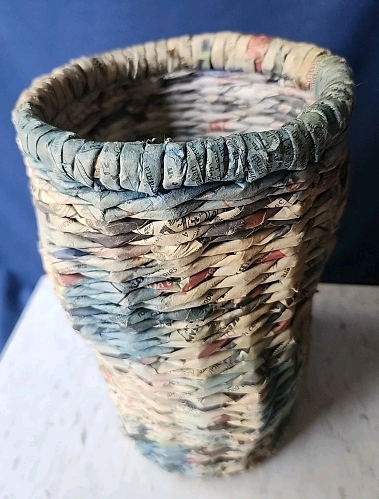 Newspaper Basket/Vase Twisted Newspaper Design Handcrafted