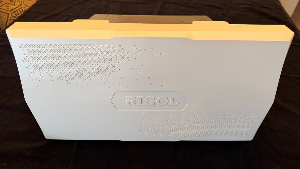 Rigol RSA3030E-TG EMI Bundle, 3 GHz Spectrum Analyzer, EMI Analysis Opt & NFP-3