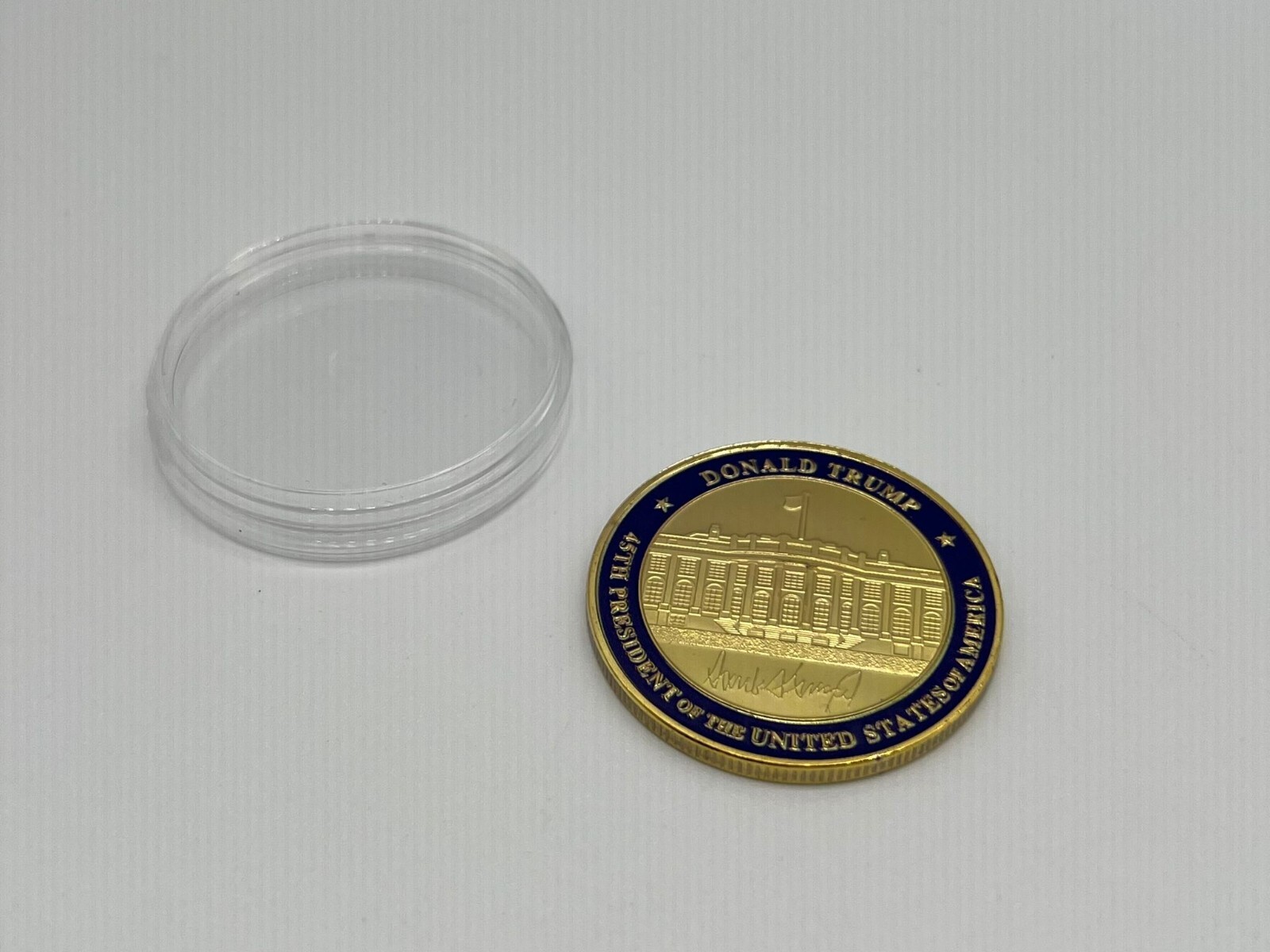Donald Trump Seal of The President Coin Gold Plated Collectible