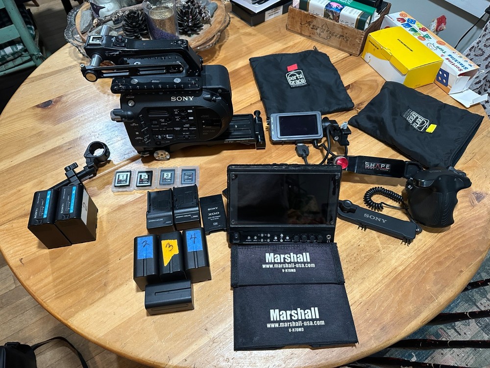 Sony PXW-FS7 4K Documentary/Corporate Production Package