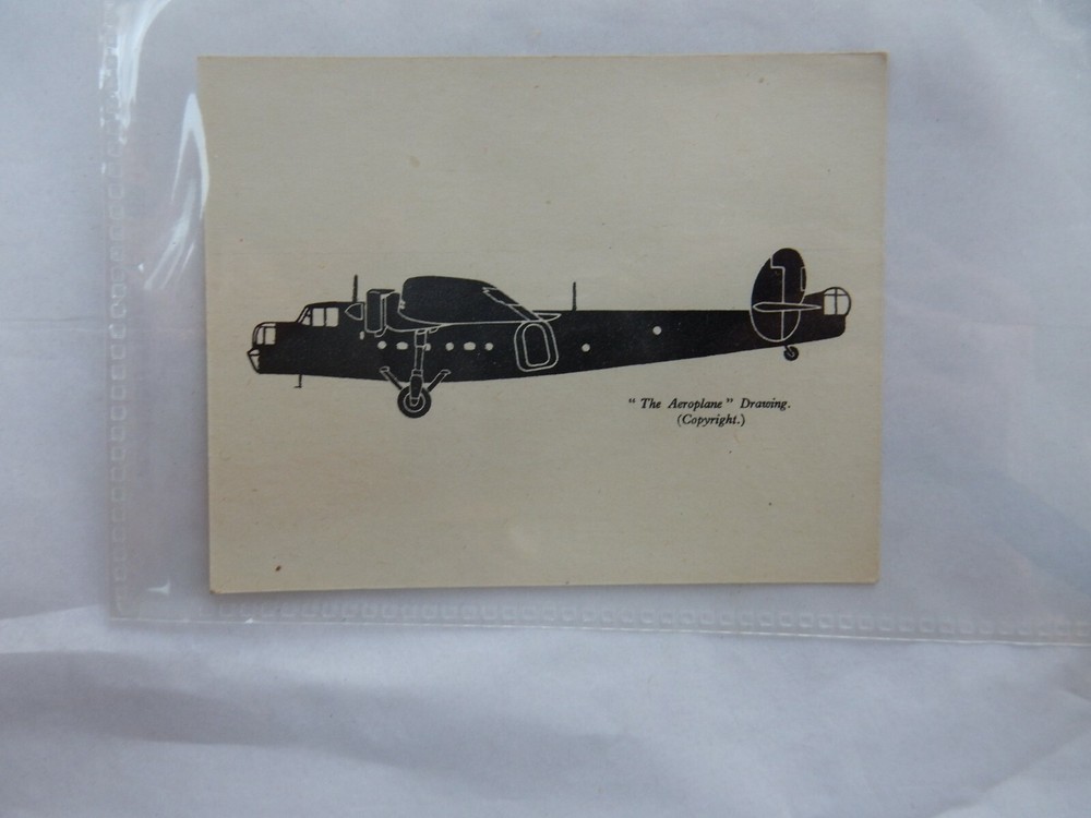 WW2 ERA SMALL RECOGNITION CARD   TYPE  ?    9 X 8 CM  /