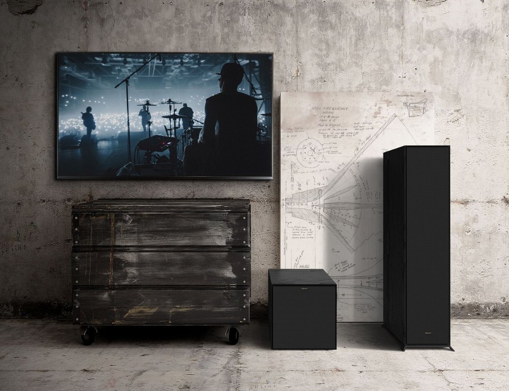 Klipsch Reference Series 10" 150W Powered Subwoofer - Black