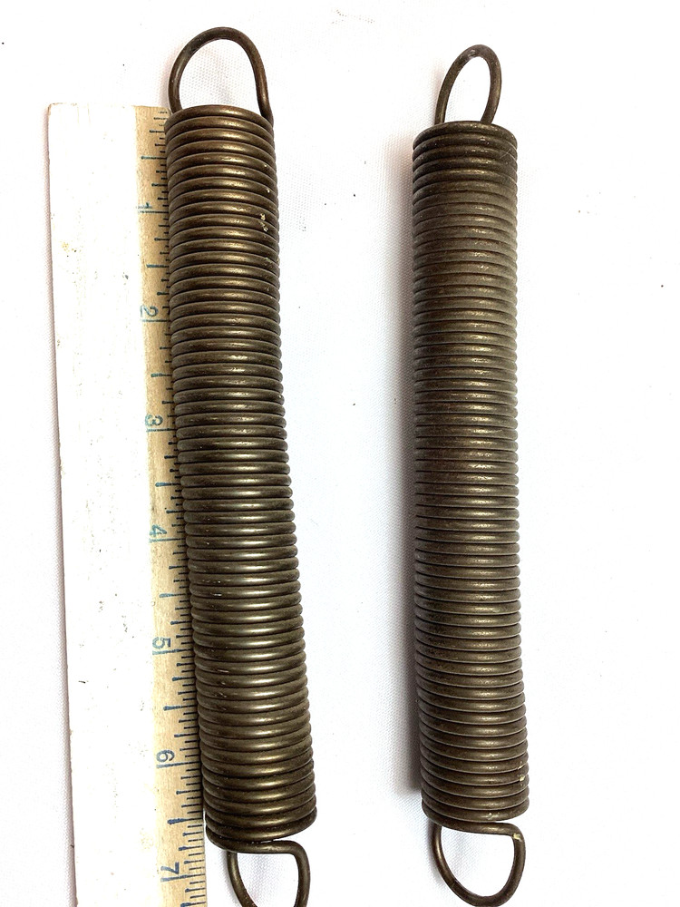 Wurlitzer 2900 Fall Support Return Spring # 126280 & # 123520
