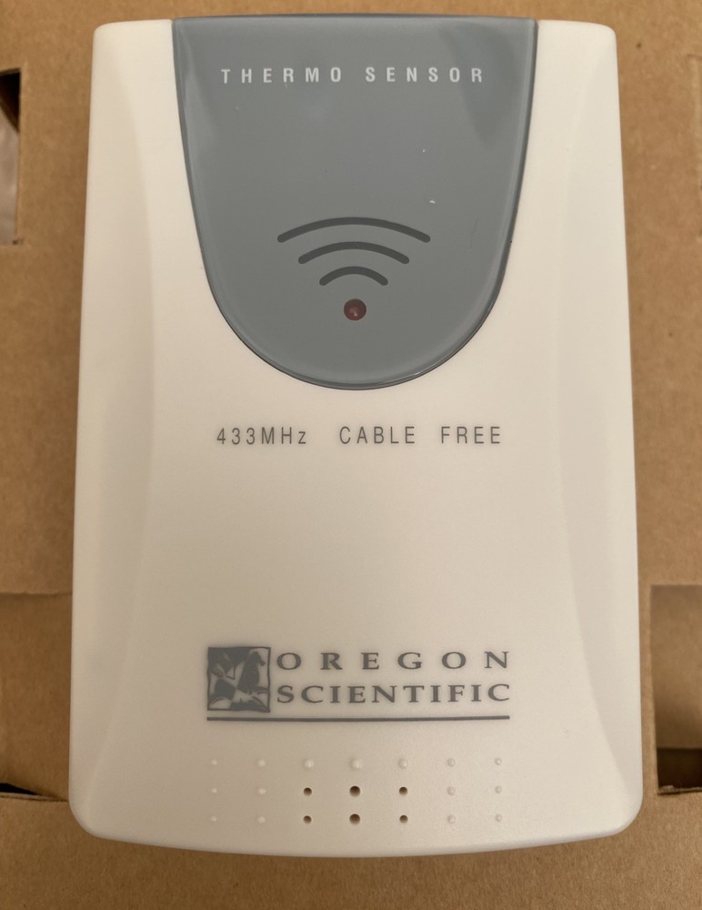 *NEW* Oregon Scientific THN138 Wireless Remote Temperature Sensor