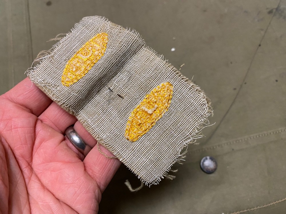 ORIGINAL WWII US ARMY CLASS A JACKET SHIRT SEW ON ARMOR TANK OFFICER INSIGNIA