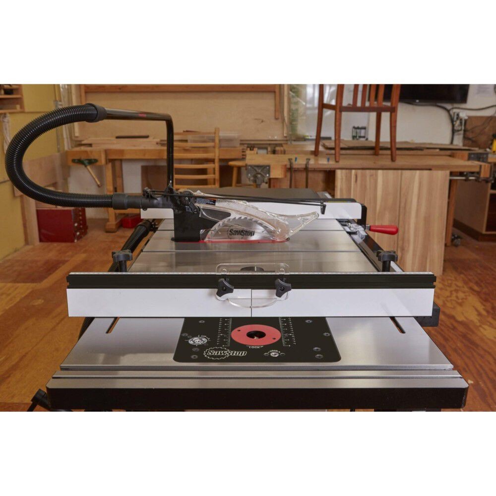 Sawstop Router Table