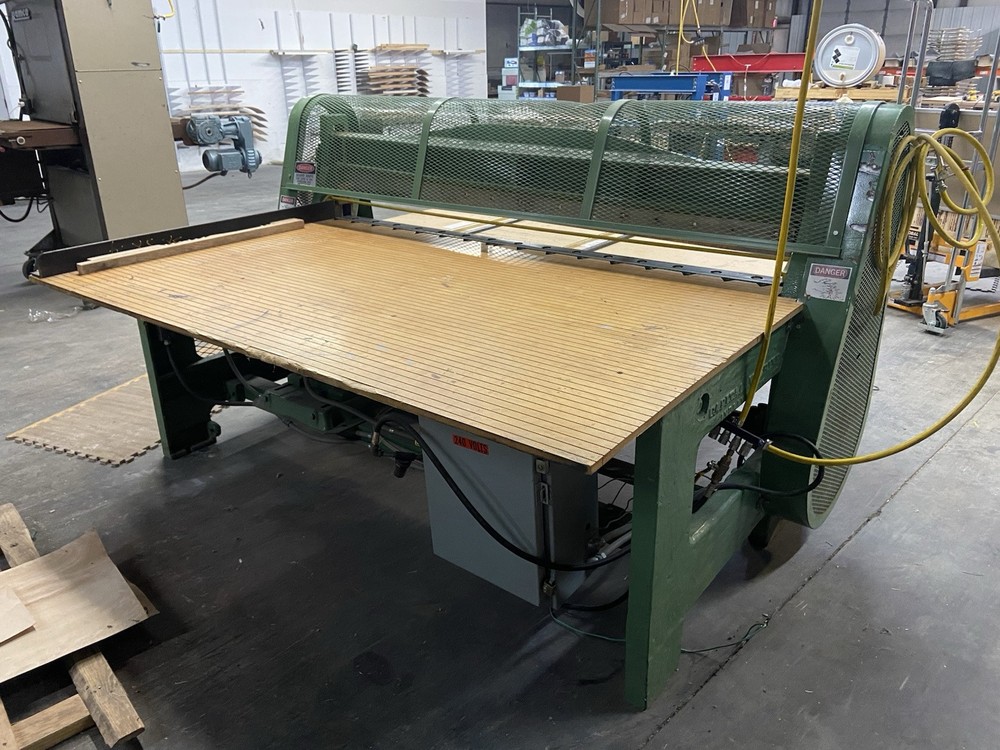 Capital Machine 6’ Veneer Clipper/Cutter